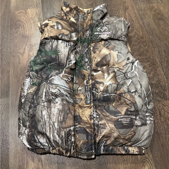 RealTree Camouflage Puffer Vest Girls Size Small (6-7) hunting camo - Picture 2 of 8